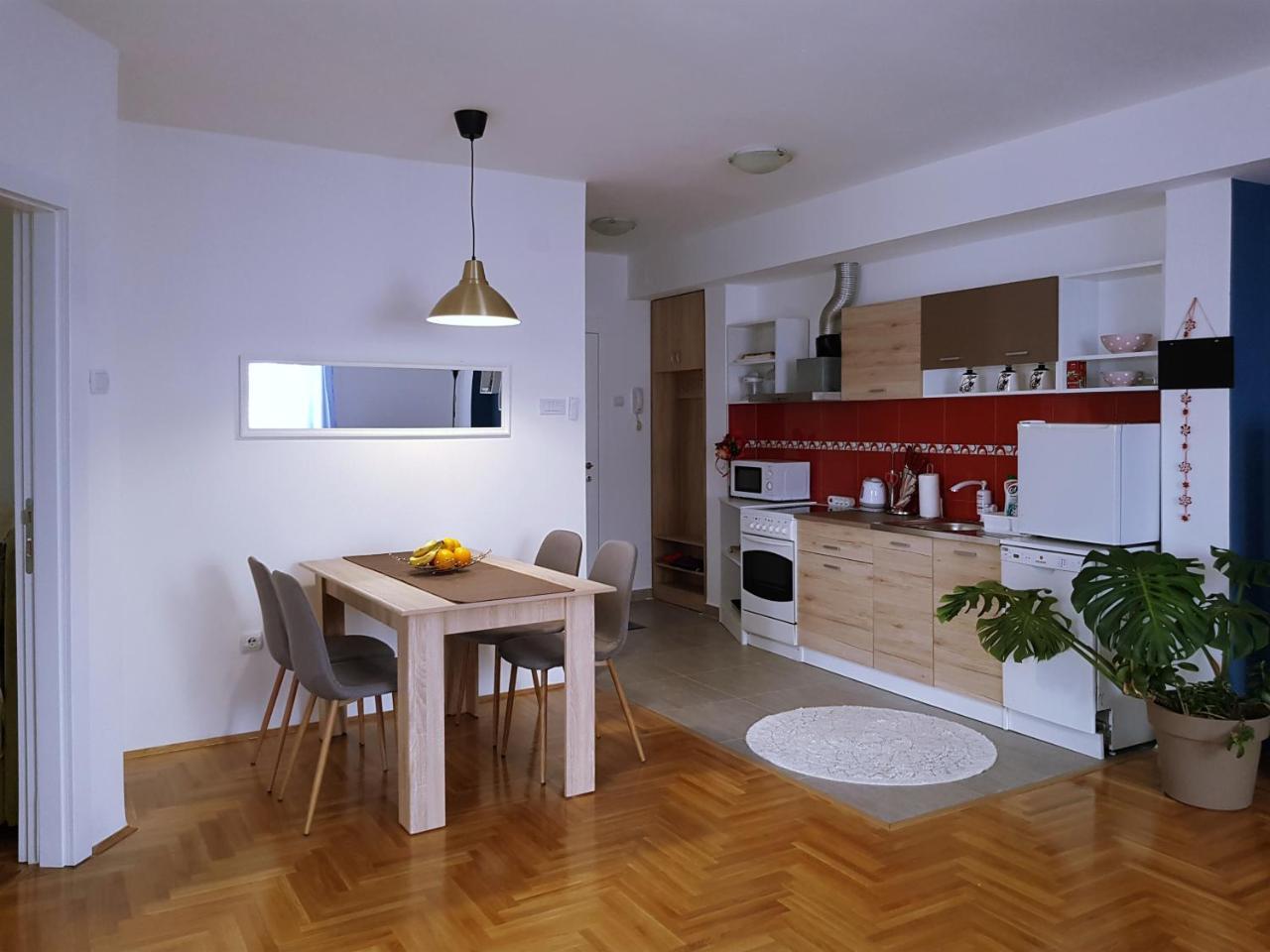 Apartamento Konstantin Lux Subotica Exterior foto